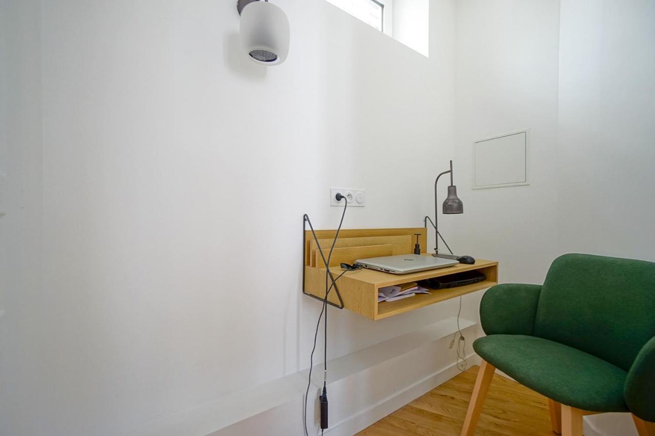 Beautiful Bright Apartment Near The Marais Párizs Kültér fotó